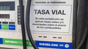 EN MEDIO DE LA SUBA DE LA NAFTA, ESTACIONES DE SERVICIO ACUSAN A INTENDENTES DE ENCARECERLA CON TASAS VIALES E IRÁN A LA JUSTICIA